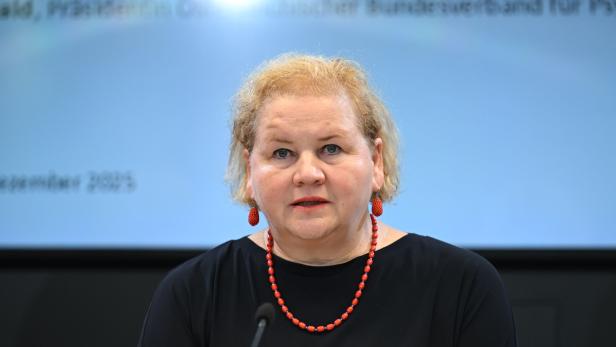 Sozialministerin Korinna Schumann 