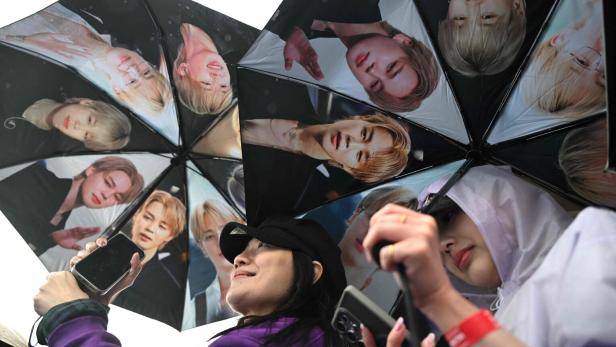 TOPSHOT-SKOREA-ENTERTAINMENT-MUSIC-BTS