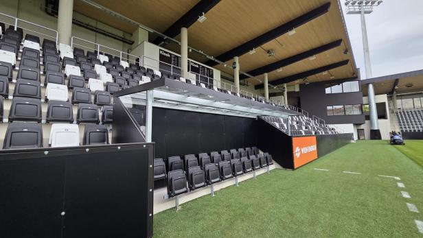 Die neue Haupttribüne auf dem Sport-Club-Platz