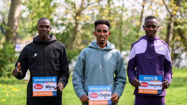 Die Sieganwärter in Wien: Cheserek, Kibrom und Kurgat (von links)