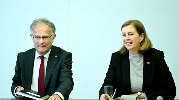 PG FINANZMINISTERIUM: MARTERBAUER (SPÖ) / EIBINGER-MIEDL (ÖVP)