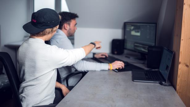 HFMEDIA GmbH zeigt, wie Social Recruiting und Employer Branding junge Talente erreichen.