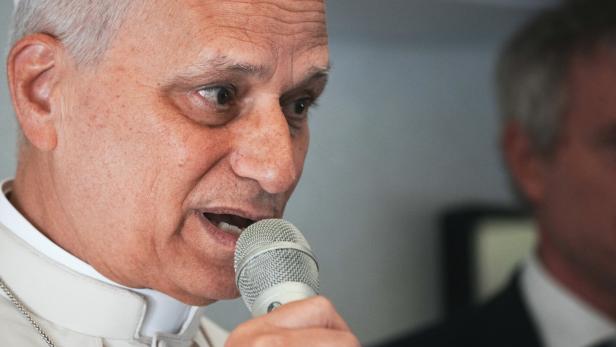 Equatorial Guinea Africa Pope