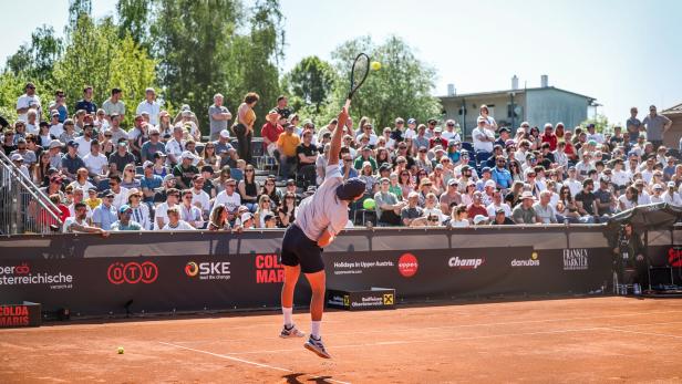 Aufschlag in Mauthausen: Joel Schwärzler