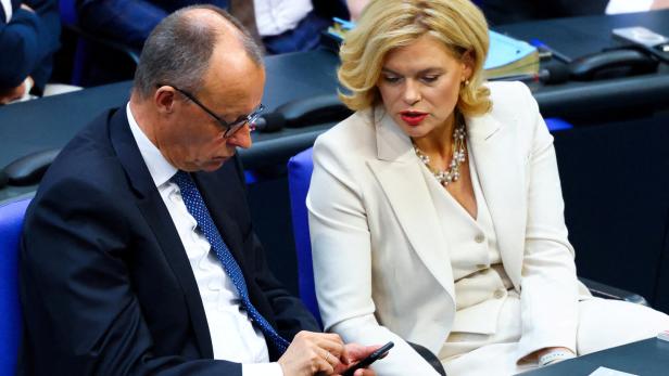 Auch die Bundestagspräsidentin Julia Klöckner ist betroffen.