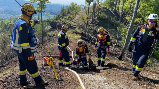 Schon 70 Hektar betroffen: Waldbrand nördlich von Graz breitet sich aus