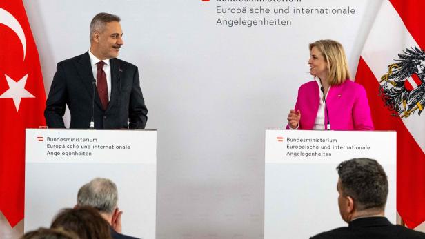 AUSTRIA-TURKEY-POLITICS-DIPLOMACY