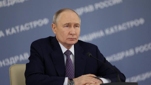 Russian President Putin visits Federal Centre for Disaster Medicine in Moscow