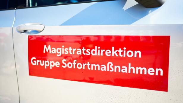 ++ THEMENBILD ++ WIEN: WAFFENVERBOTSZONE AM REUMANNPLATZ