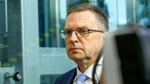 FORTS. PROZESS GEGEN ÖVP-KLUBOBMANN WÖGINGER UND ZWEI FINANZBEAMTE WEGEN AMTSMISSBRAUCHS: WÖGINGER