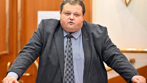 SONDERSITZUNG DES BURGENLÄNDISCHEN LANDTAGS: STROBL