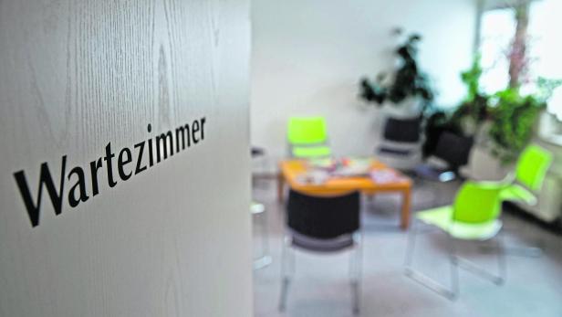 Umfrage: Jeder vierte Arzt überlegt Ausstieg aus dem Kassensystem