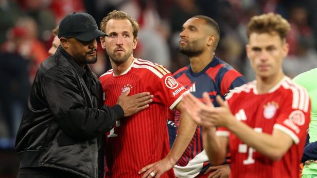 Kompany tröstet Kane