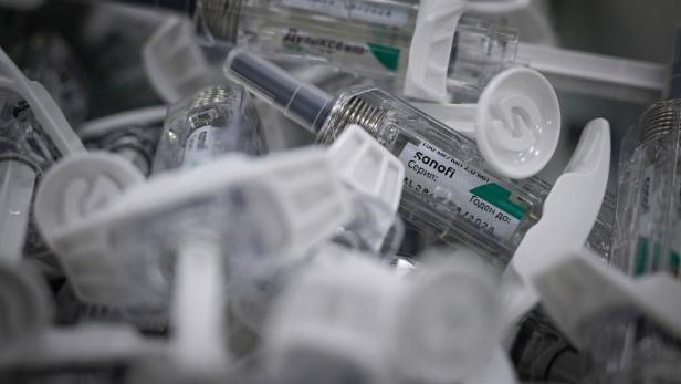 FRANCE-INDUSTRY-PHARMACEUTICAL-HEALTH