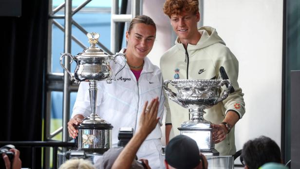 Bei den Australian Open verdienten die Sieger Sabalenka und Sinner gleich viel. 