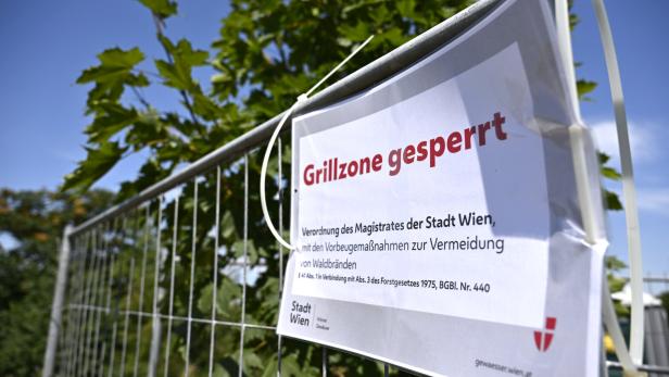 ++ THEMENBILD ++ WETTER/ HITZE/ KLIMA/ GRILLZONE GESPERRT