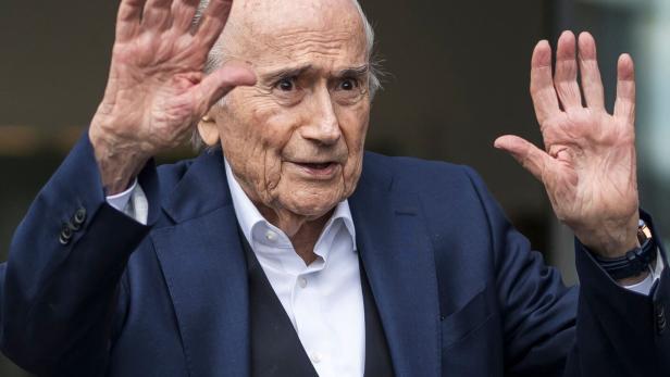 Sepp Blatter: 90 Jahre und besorgt