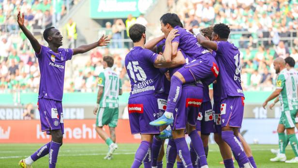 FUSSBALL/BUNDESLIGA/ADMIRAL BUNDESLIGA/MEISTERGRUPPE/9. RUNDE .FUSSBALL-BUNDESLIGA: SK RAPID - FK AUSTRIA WIEN