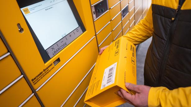 ++ THEMENBILD ++ POST / PAKET / SELBSTBEDIENUNG