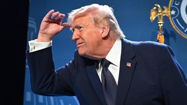 US-PRESIDENT-TRUMP-DELIVERS-REMARKS-AT-REPUBLICAN-MEMBERS-ISSUES