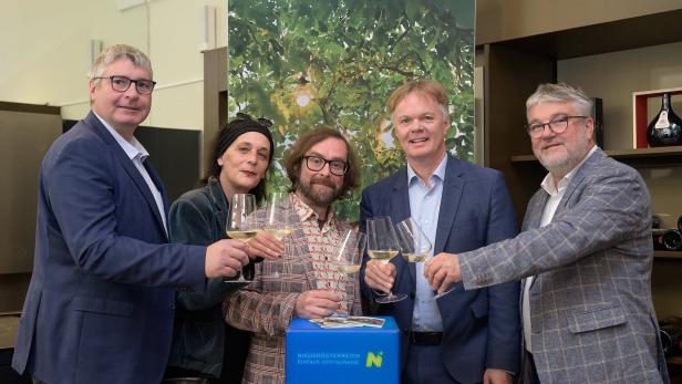 Präsentation des Programmes "Kultur bei Winzerinnen und Winzern"
