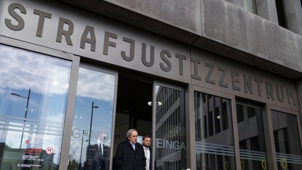 FILES-FRANCE-FBL-JUSTICE-TRIAL