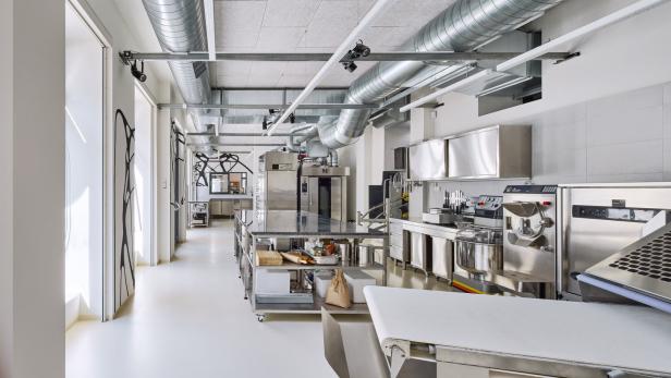 Produktionsküche der Konditorei Moriz in Wien