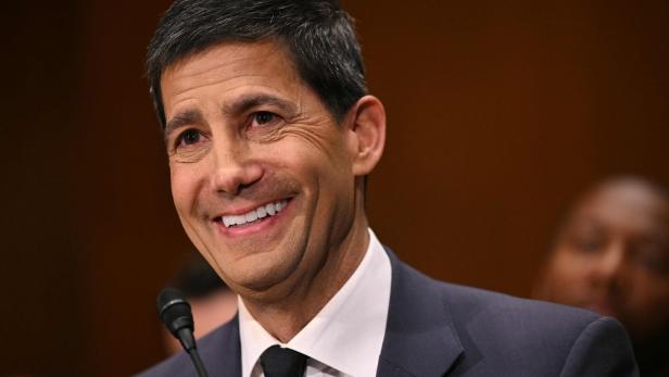 FILES-US-POLITICS-CONGRESS-FED-WARSH