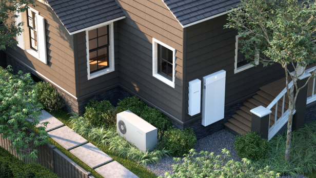 Rendering zeit Span-KI-Box an einer Hauswand. 
