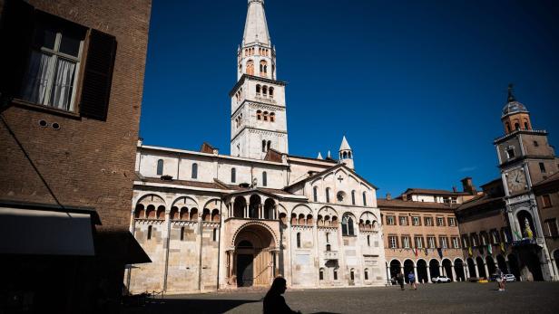 ITALY-TOURISM-FEATURE-DAILY LIFE