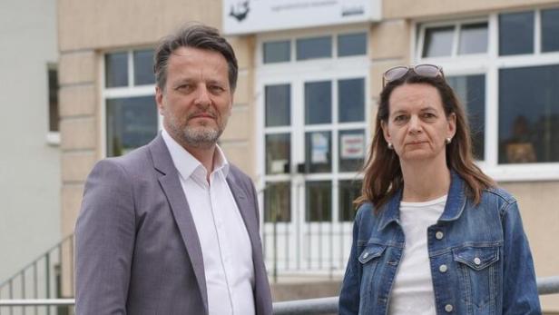 Gerhard Riegler und Landtagsabgeordnete Suchan-Mayr