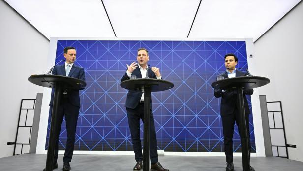 Gödl, Kucher, Shetty
