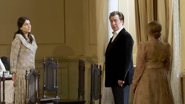 Grigorian, Pinkhasovich, Sushkova in "Eugen Onegin" 