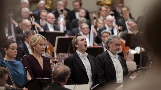 Eleonora Buratto, Elīna Garanča, Benjamin Bernheim und Riccardo Zanellato singen als Solisten mit der Sächsischen Staatskapelle Dresden im Musikverein unter Daniele Gatti.