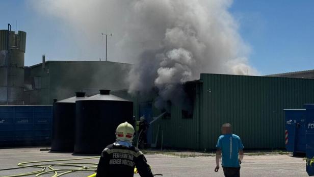 Werkstatt stand in Flammen