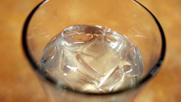 FILE PHOTO: A glass of tap water is served at a restaurant in New York