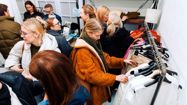 Designermode in einem Geschäft in Wien