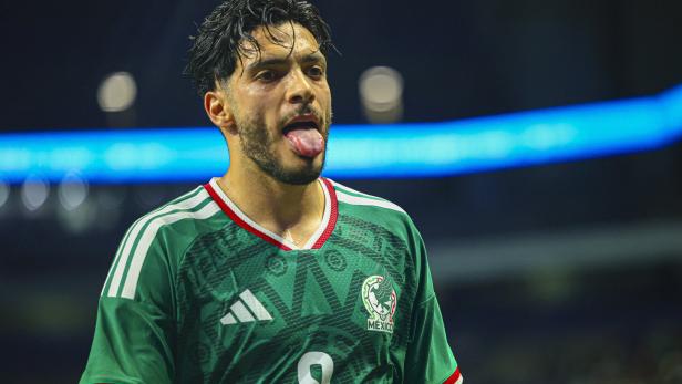 Soccer: MexTour-Paraguay at Mexico