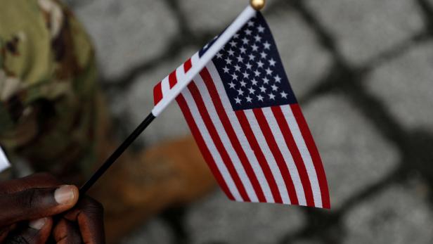 FILE PHOTO: Citizenship and Immigration Services (USCIS) naturalization ceremony in New York City