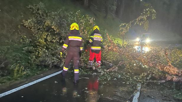 ++ HANDOUT ++ STEIERMARK: UNWETTER