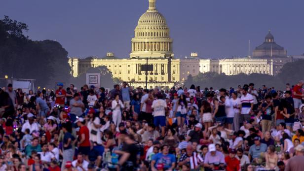 Fireworks illuminate the Washington Monument on Independence Day