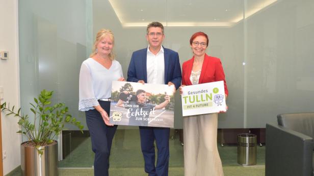Gesundheitsstadträtin Paula Maringer, Bürgermeister Peter Eisenschenk und Michaela Nikl.