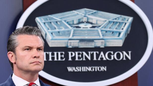 FILE PHOTO: U.S. Secretary of Defense Hegseth holds briefing on the Iran war, at the Pentagon in Washington