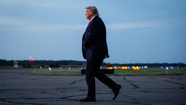 US-PRESIDENT-TRUMP-TRAVELS-TO-WISCONSIN-AND-NEW-JERSEY