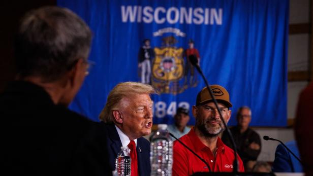 US-PRESIDENT-TRUMP-TRAVELS-TO-WISCONSIN-AND-NEW-JERSEY