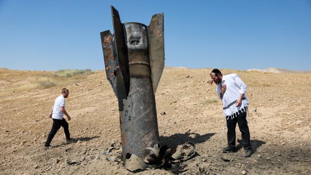 Iranian ballistic missile lands near a Jewish settlement in the Jordan Valley