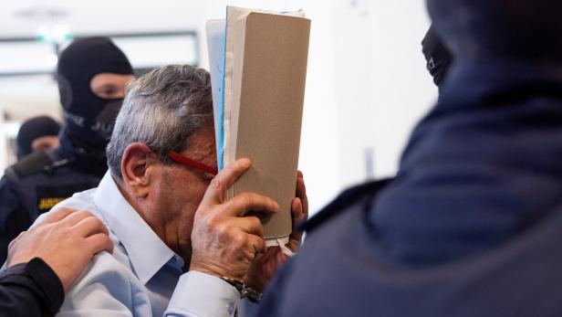Former Syrian army officer goes on trial for torture