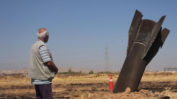 TOPSHOT-SYRIA-IRAN-ISRAEL-US-WAR