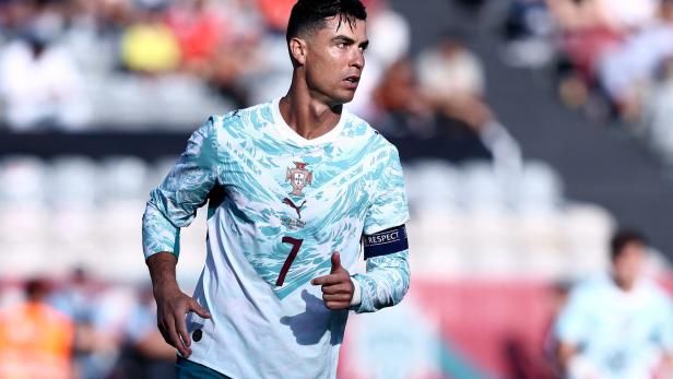 International Friendly - Portugal v Chile