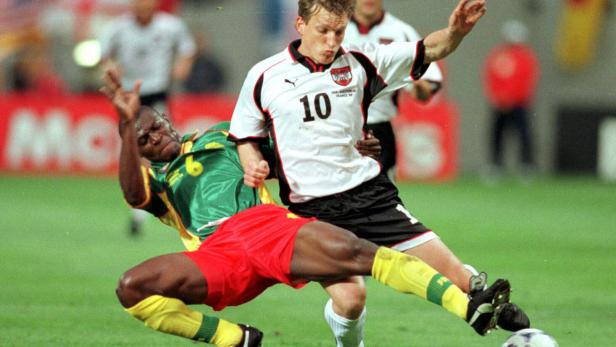 FUSSBALL - WM 1998, CMR vs AUT